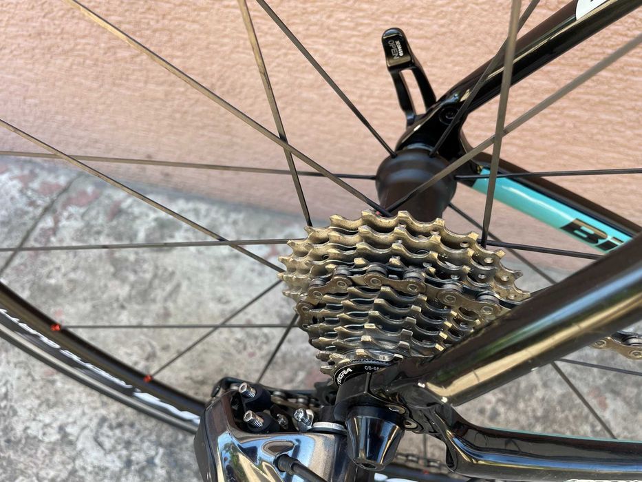 Rower szosowy Bianchi Infinito CV, Shimano Ultegra Di2, full carbon