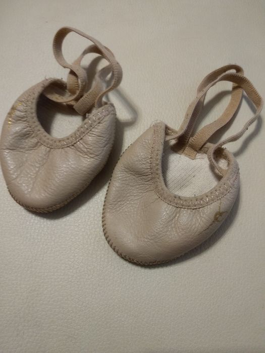 Чешки для гімнастики