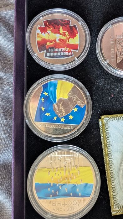 Монета ювілейна срібна Національний Банк