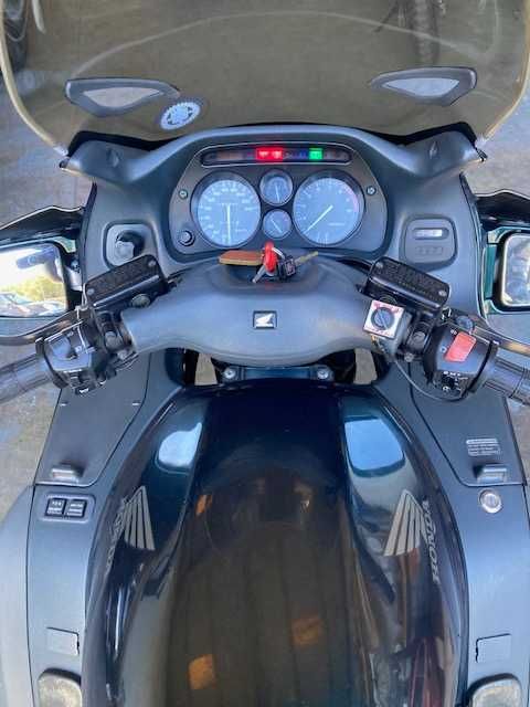 Honda Pan European ST1100 de 1998