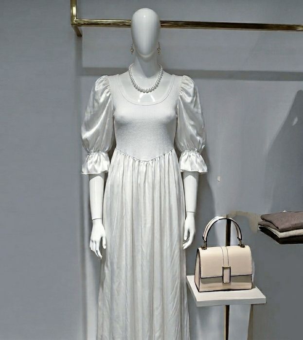 Romantyczna śmietankowa suknia ślubna maxi cottagecore coquette