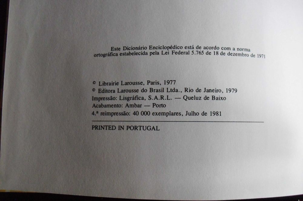 Dicionário Enciclopédico