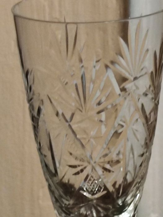 Продам кришталеві фужери. Франція)