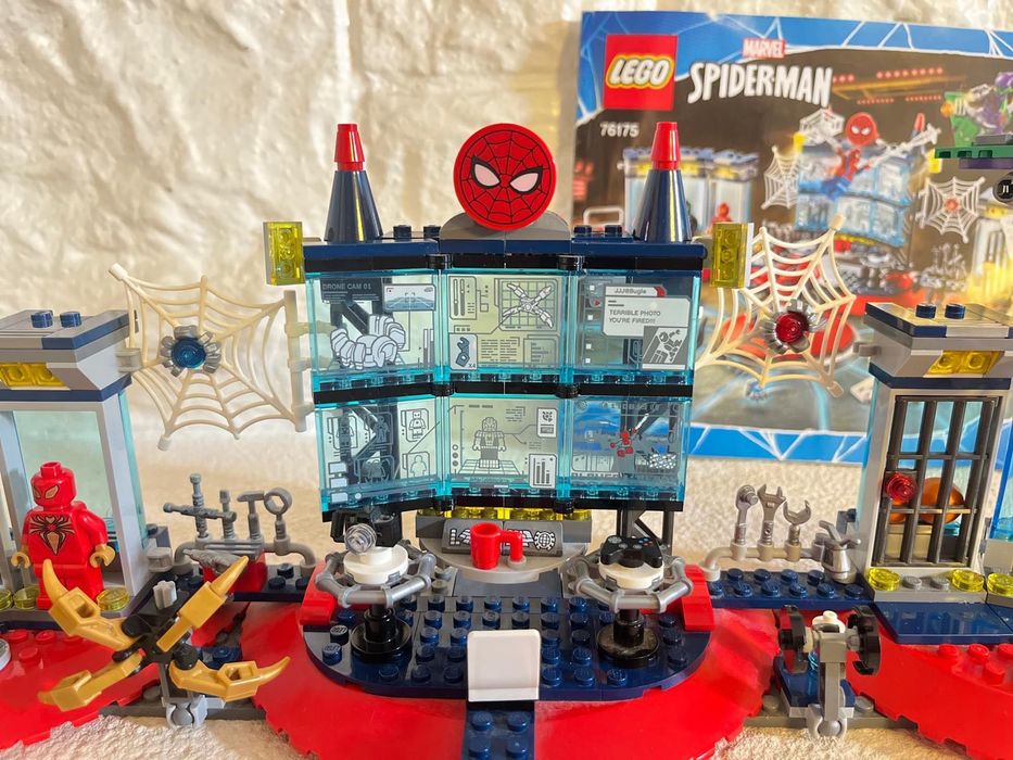 Ataque ao esconderijo de Spider-Man [Lego 76175)