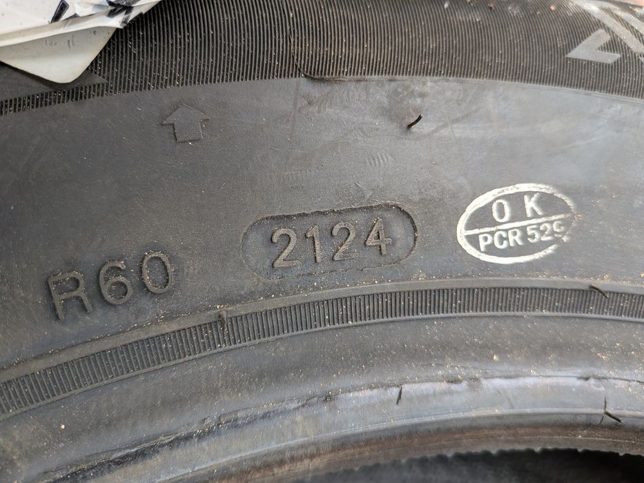 Tracmax 195/65r15 DOT2124 X-PRIVILO S130
195/65R15 X-PRIVILO 
Tracmax