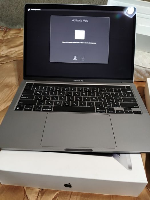 Продам Mac book pro