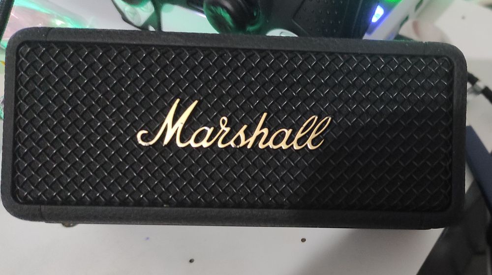 Coluna bluetooth Marshall