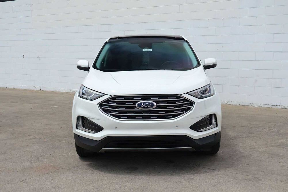 Ford Edge Titanium      2021