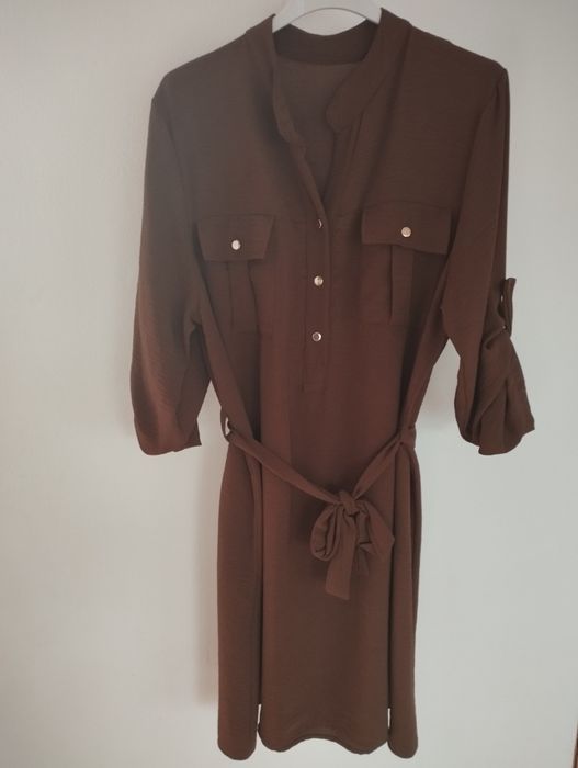Nowa świetna Włoska sukienka kolor czekoladowy