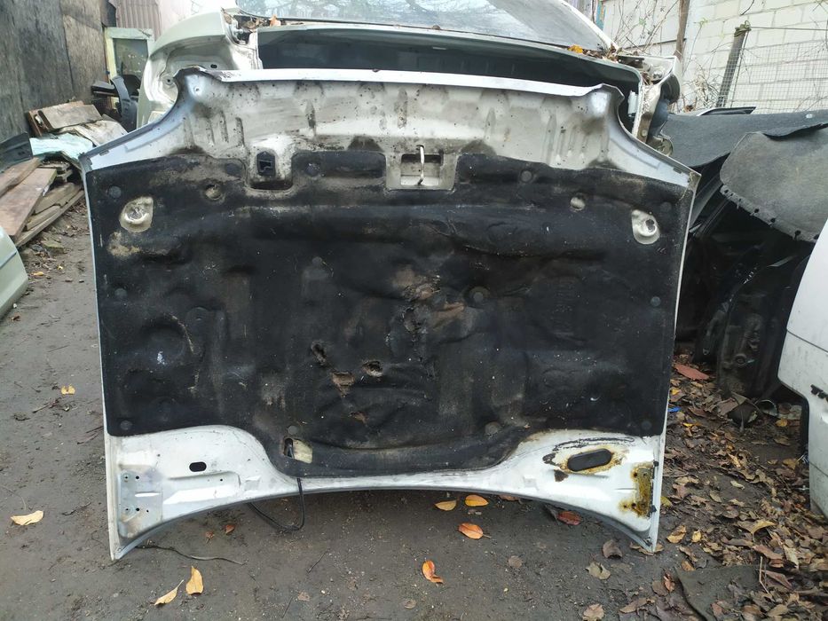 Капот Форд Ескорт Мк7 Escort Mk7