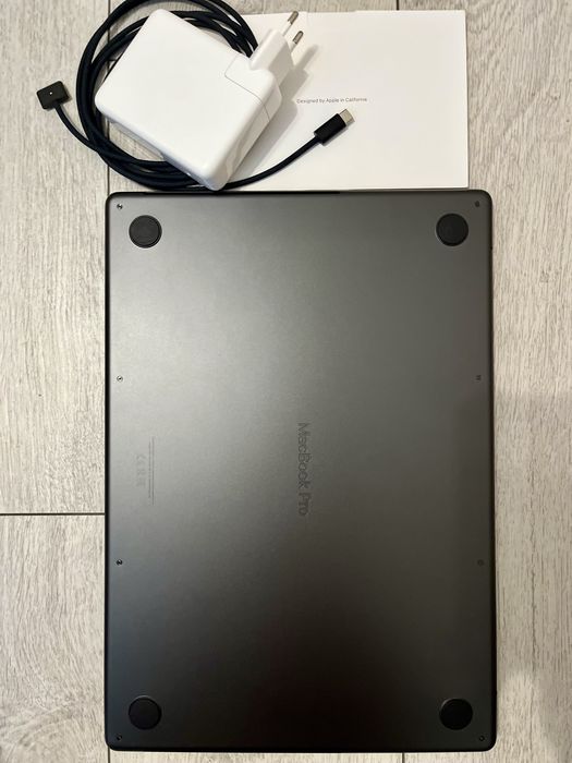 Акція! Apple MacBook Pro 16” M3 Pro 18GB / 512GB | Стан нового | 20 циклів