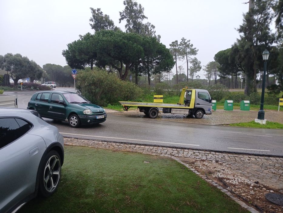 Renault Clio para peças