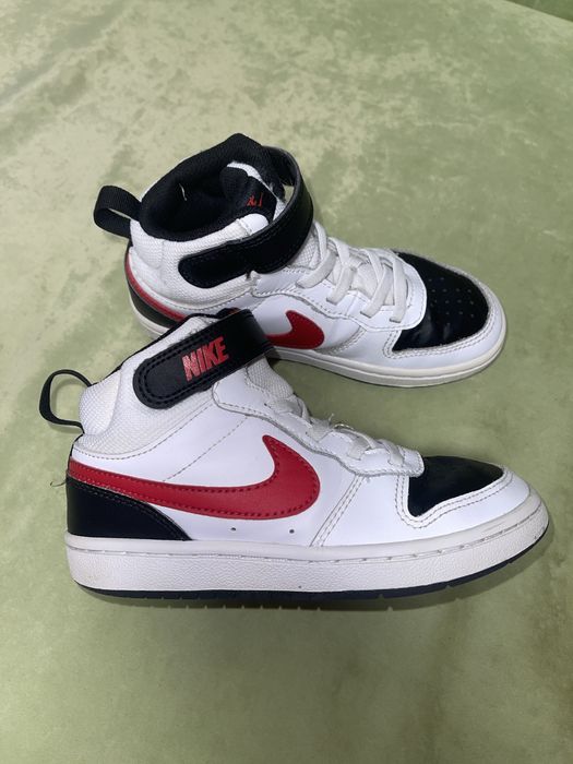 Оригінальні Кросівки дитячі Nike eur 29.5