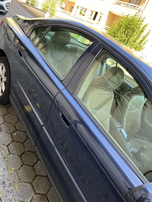 Volvo S60  D5..