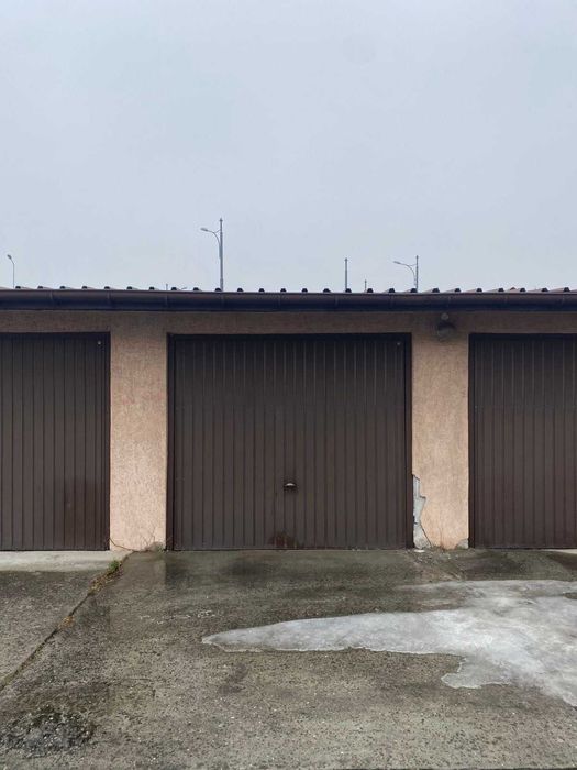 Wynajmę murowany garaż