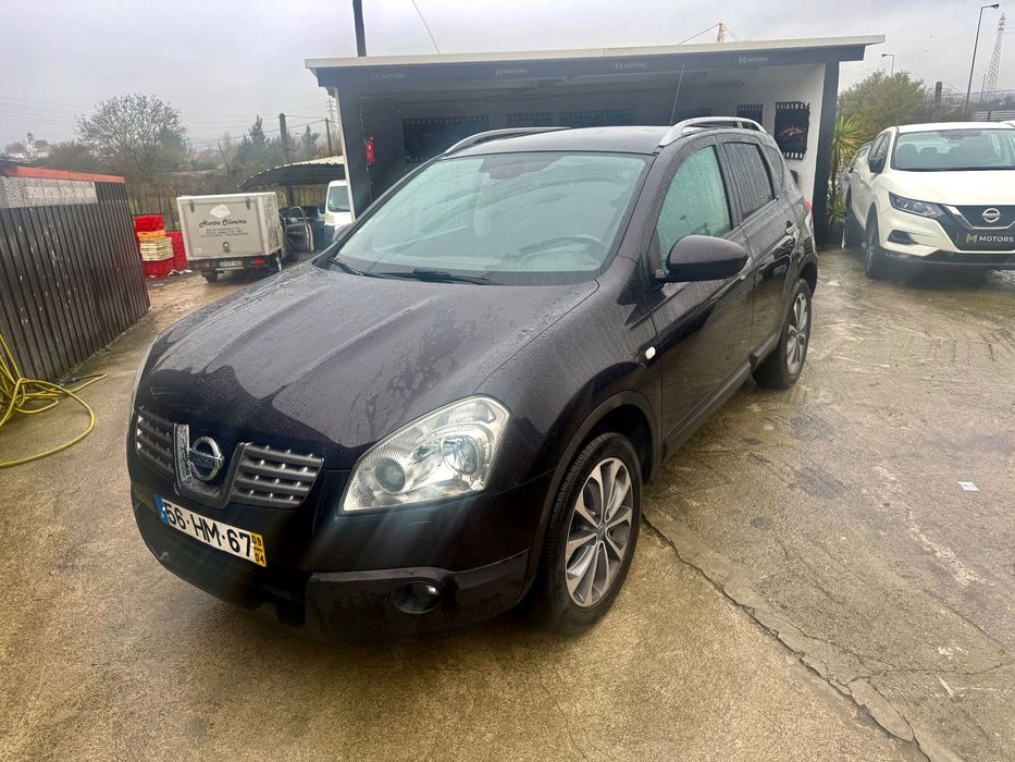 Nissan Qashqai 2.0 dCi Tekna Sport 18