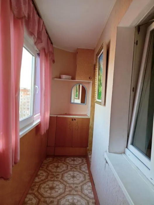 Продам 1-кімнатну квартиру з ремонтом на Семена Палія