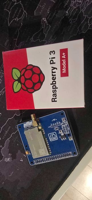 Raspberry Pi 3 A+ meshtastic meshscore PiHAT e22 900m30s