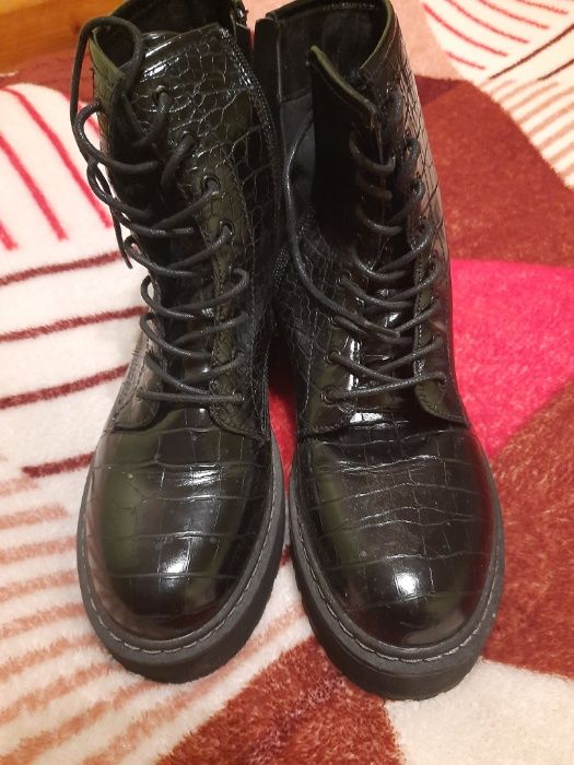 Okazja Nowa cena ! workery,sztyblety,bikery 39