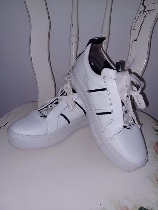 Kennel&Schmenger snakersy Skóra