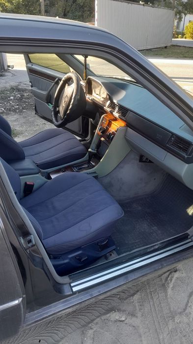 Продам  мерседес 124