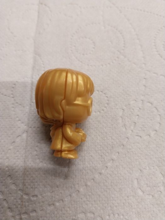 Złoty harry poter figurka kolekcjonerska z. Kinder joy vt413