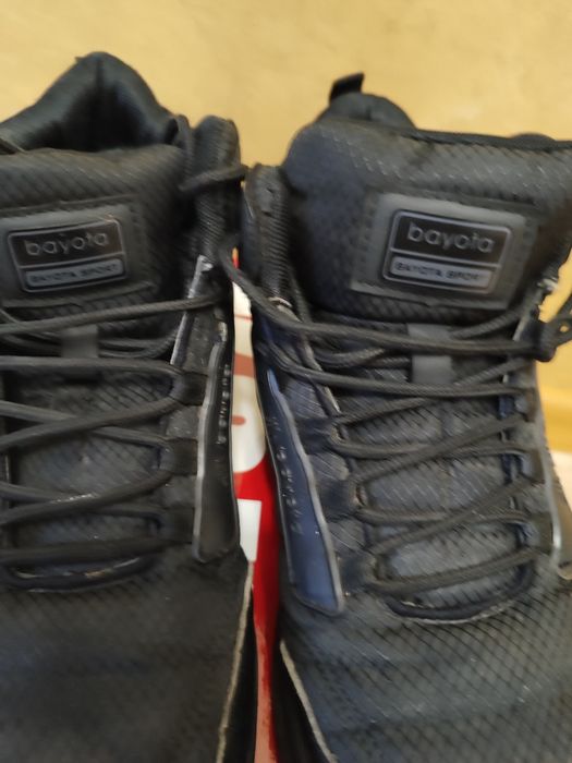 Продам мужские кроссовки зима б/у 41 р.