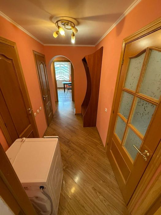 Продам 4к квартиру у м. Шаргород 8205