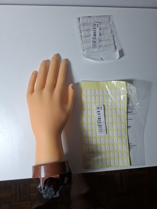 Mão de treino para designer de unhas manicure + adesivos para fixar unhas de treino