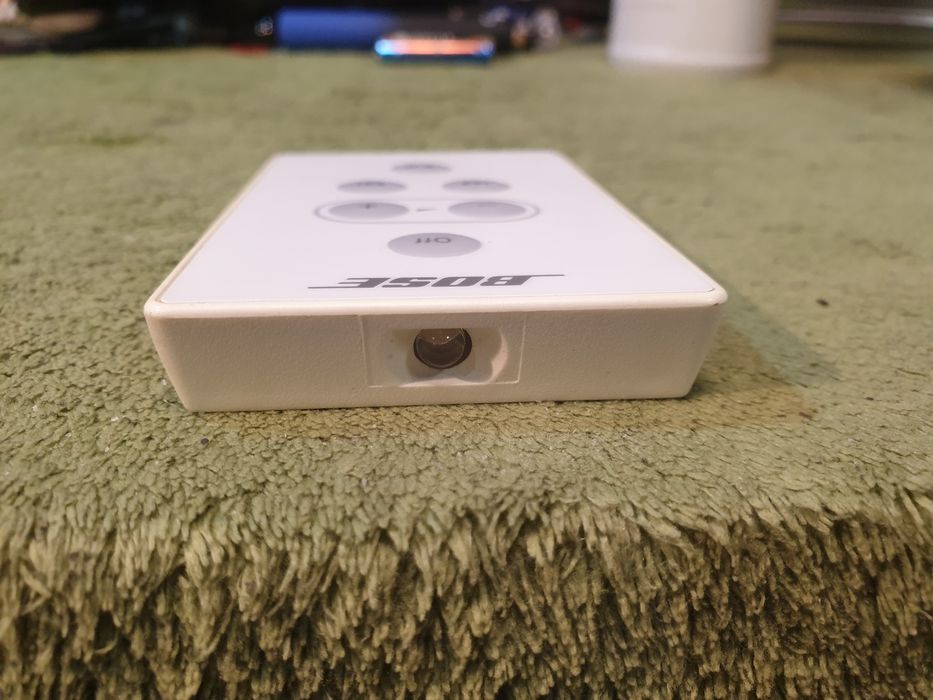 BOSE oryginalny pilot zdalnego sterowania.