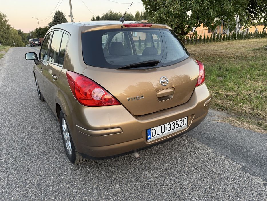 Nissan Tida 2008r 1.6 benzyna klimatronic alufelgi zadbany