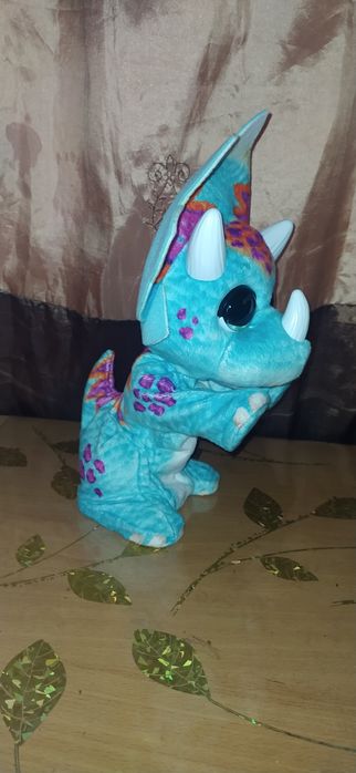 Интерактивный динозавр мылыш Топпер Fur Real Hoppin Topper Hasbro