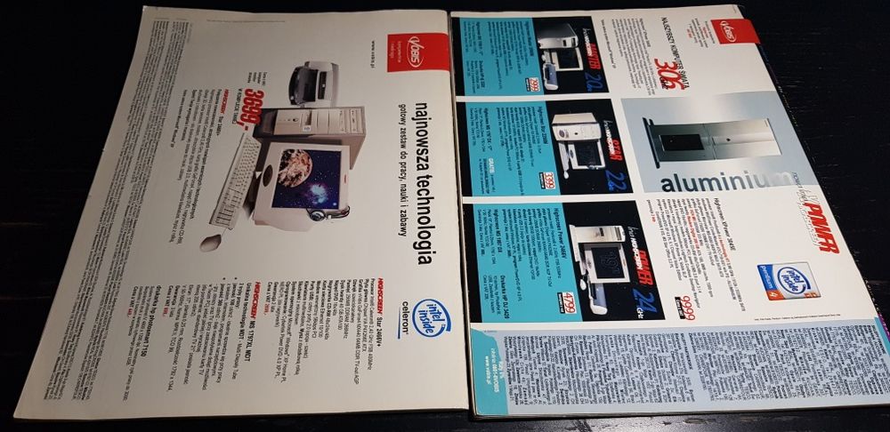 Czasopisma Komputer świat i PC World Komputer rok 2002 i 2003