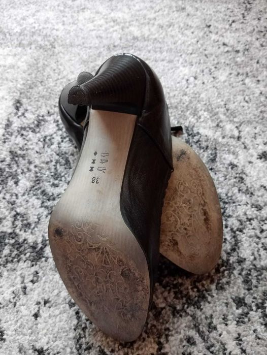 Eleganckie skórzane buty