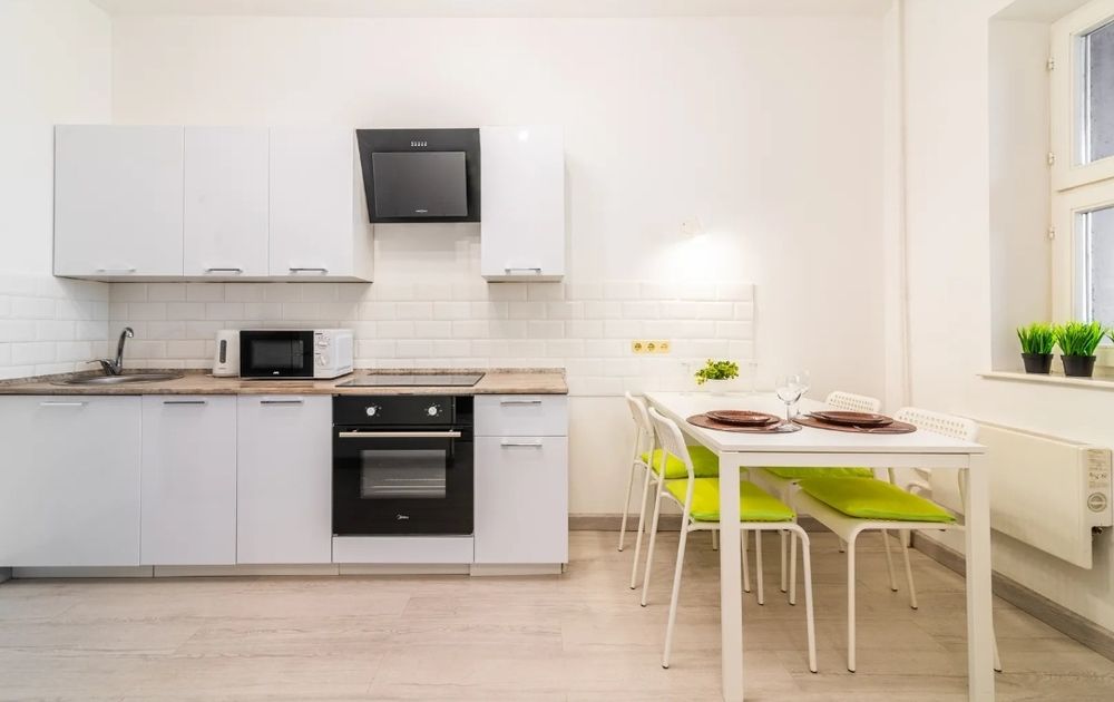 Військовий Госпіталь Личаківська -Подобово,Погодинно