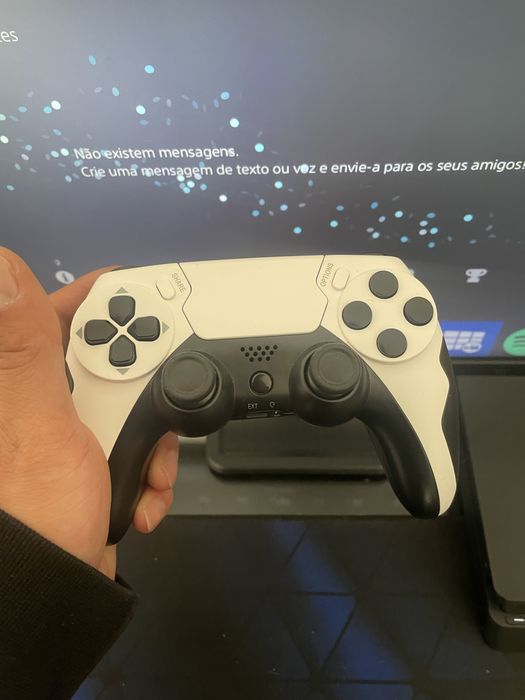 Playstation 4/ 500 GB