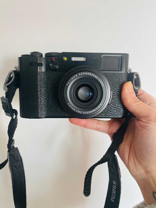Fujifilm X100V preta + acessórios