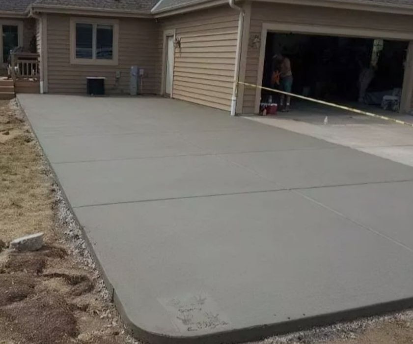 Бетоні роботи ,тераси,вимоцення фундаменти моноліт дренажі