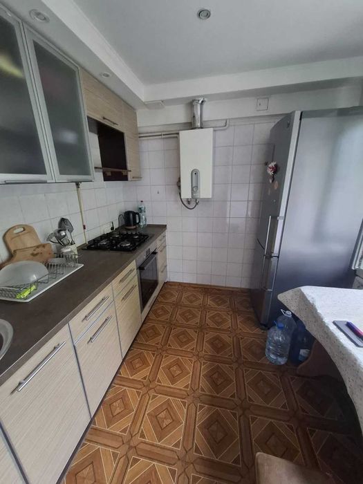 Продам 3к. квартиру по вул. А. Шепарда, 11 (р-он Тітова)