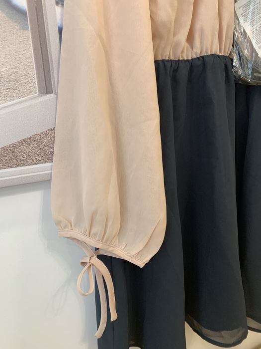 Sukienka z paskiem Pepe Jeans rozmiar XL