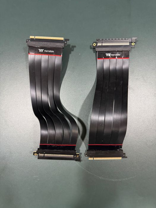 Thermaltake TT Premium Cable Riser PCIe x16 4.0 30cm64752268042881120