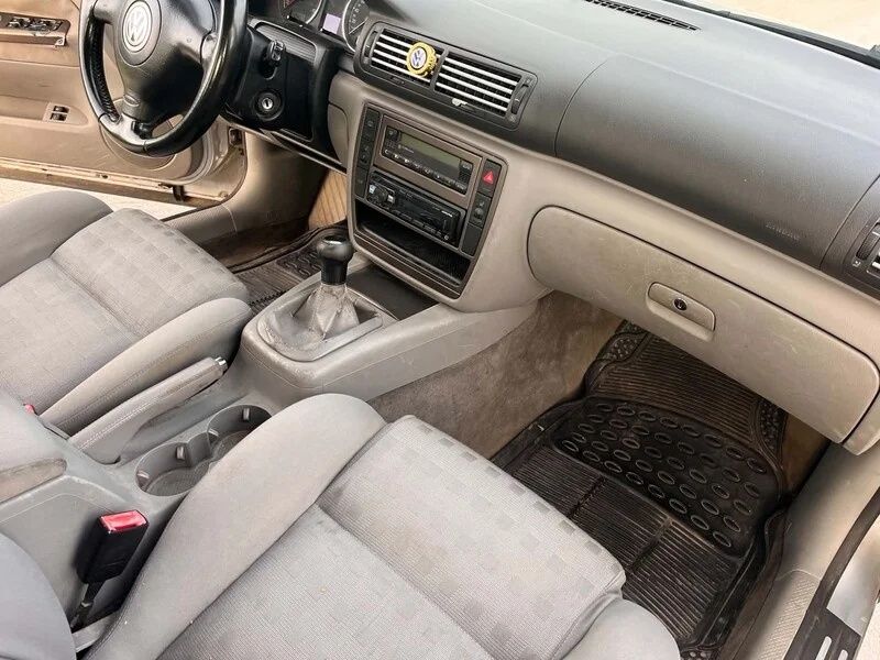 Volkswagen Passat 2003