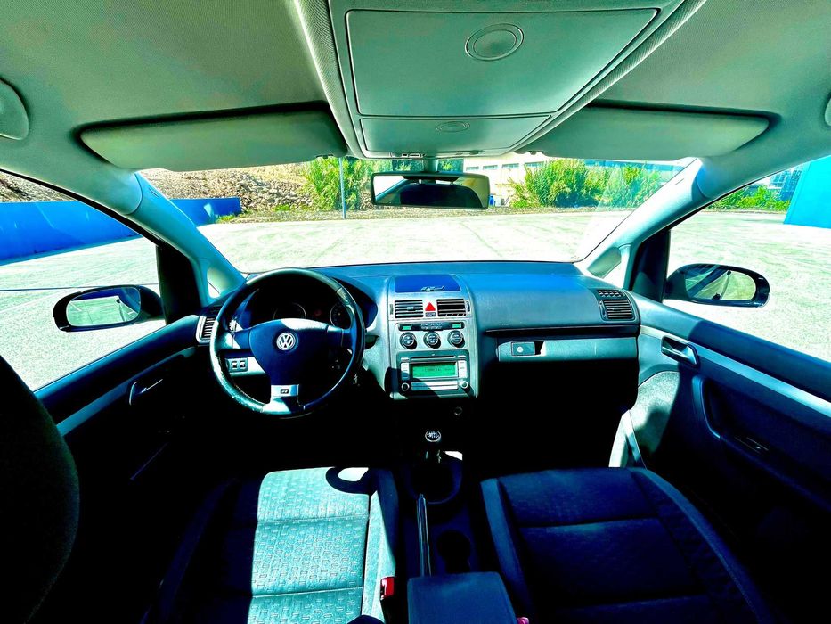 VW Touran 1.9 TDI 105cv | 7 Lugares | Bem Conservada | Revisões em Dia