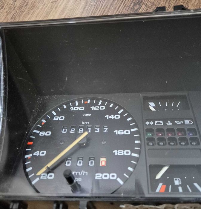Licznik Zegary VW GOLF MK2 (83-92r.) 1,3 Benzyna Oryginalny VDO