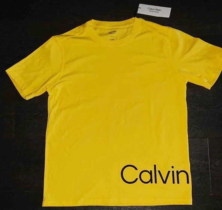 T-Shirt Calvin Klein Performance  r. M