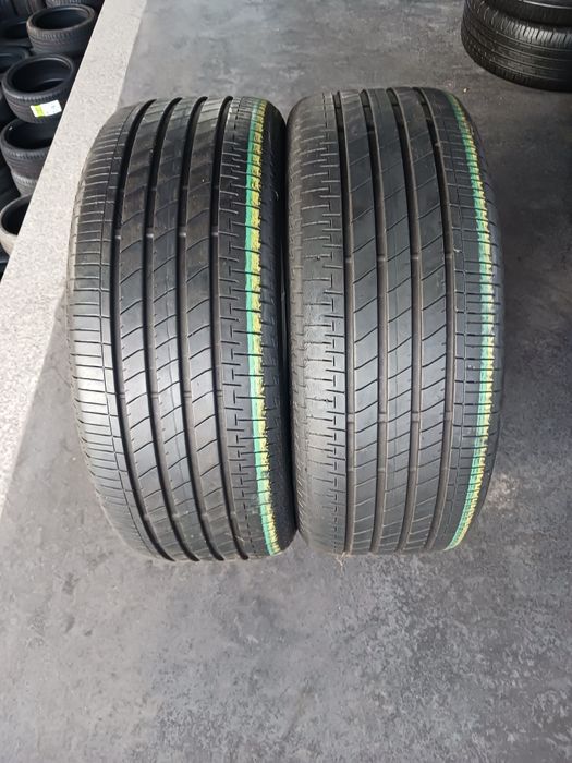 Vendo pneus semi-novos 215/45/18 Bridgestone