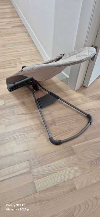 Шезлонг BabyBjorn