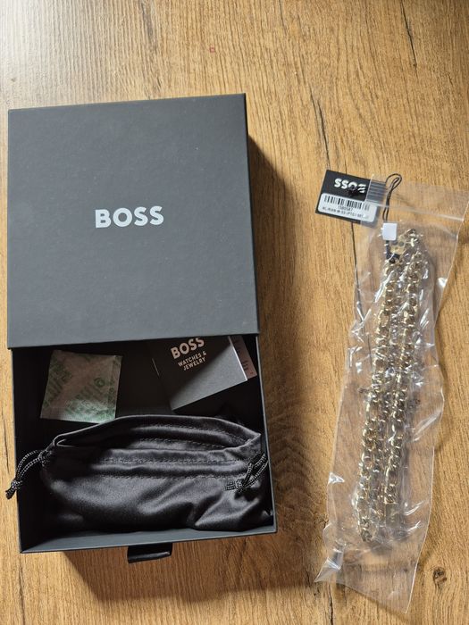 Boss naszyjnik męski
