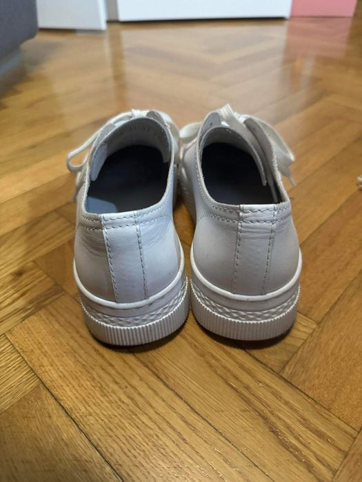 Piekne skorzane buty