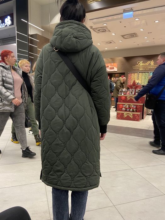 Пальто зеленое